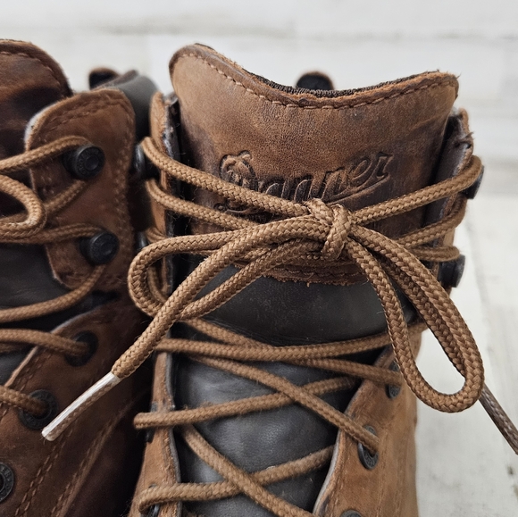 Danner Men's Workman 6" AT Work Brown Men's Model 16283 Gore-Tex Steel Toe Boot - Picture 7 of 9